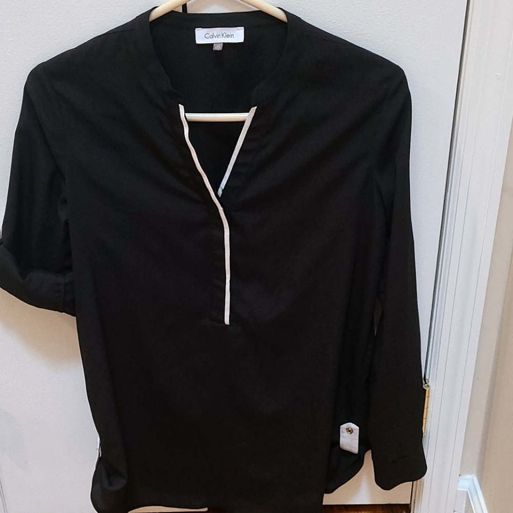 Calvin Klein black blouse with convertible sleeves